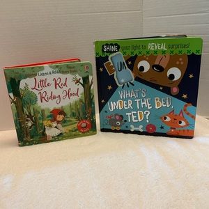 Bundle of 2 children’s books, has additional audio option.  Used. Normal wear.